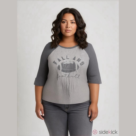 Torrid Womens Raglan Sleeve Top Plus Size 2X 3/4 Sleeve Round Neck Football - Picture 1 of 8